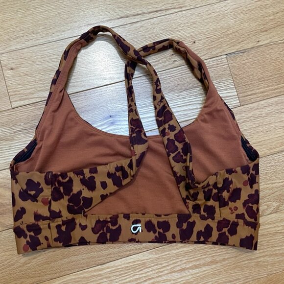 GapFit Leopard Print Sports Bra – Size M (Medium Impact) - Picture 3 of 6